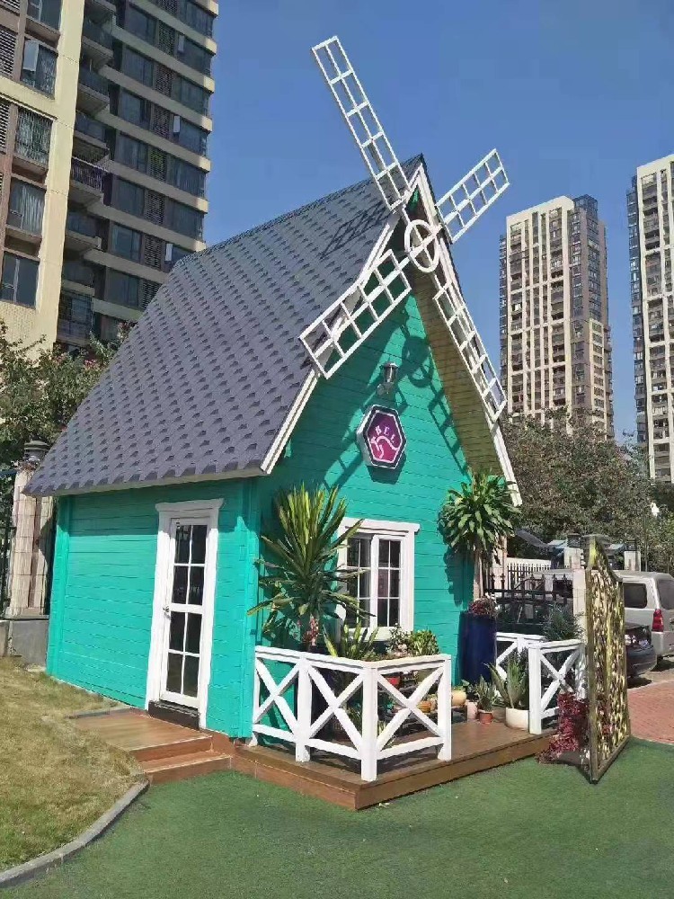 请问玻纤沥青瓦的生产原料是什么？